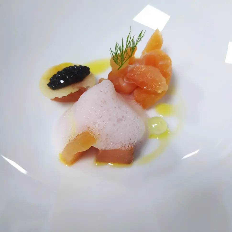 creation thumb for cured salmon with White chocolate and caviar