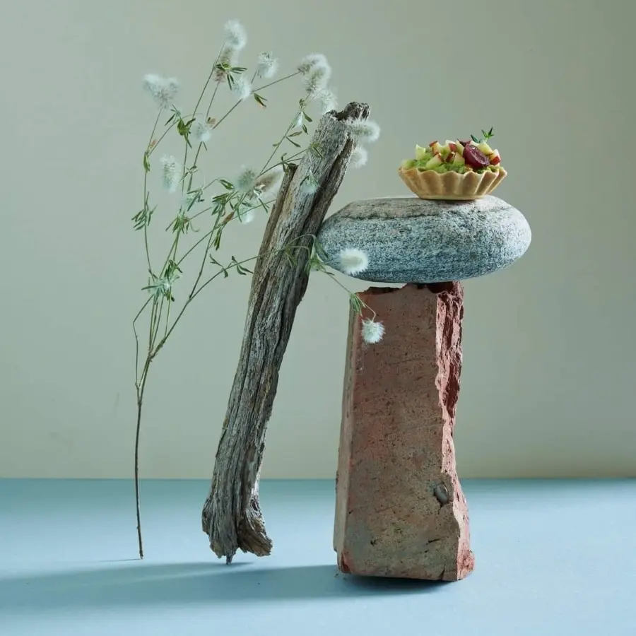 creation thumb for Filotart with brown crab, teragon and gooseberries