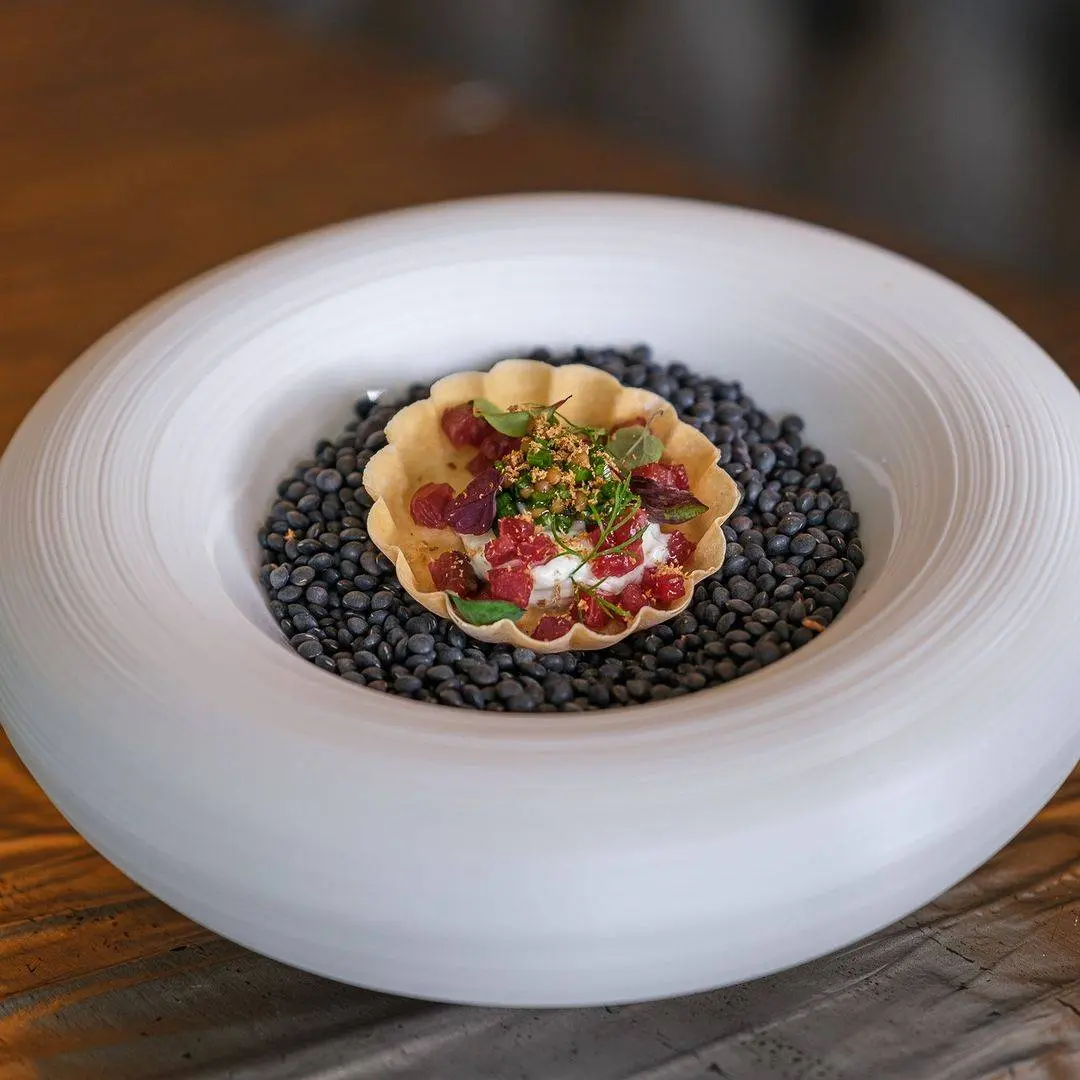 creation thumb for Filet de boeuf | Crème Chiriboga | Vinaigrette Ciboulette-Moutarde
