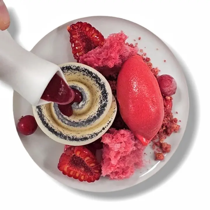 creation thumb for Vanilla Rose and Red Fruits