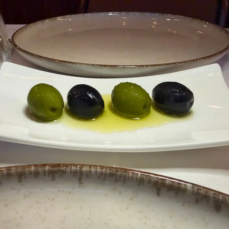 creation thumb for Trempe l’œil d’olive Kalamata