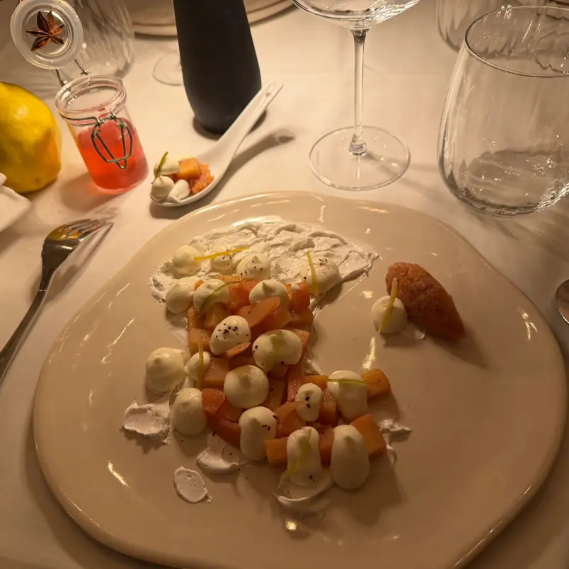 creation thumb for Pavlova with Quince, Star Anise Cream