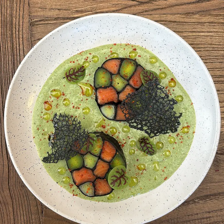 creation thumb for Mosaïque saumon poireaux crème dherbes
