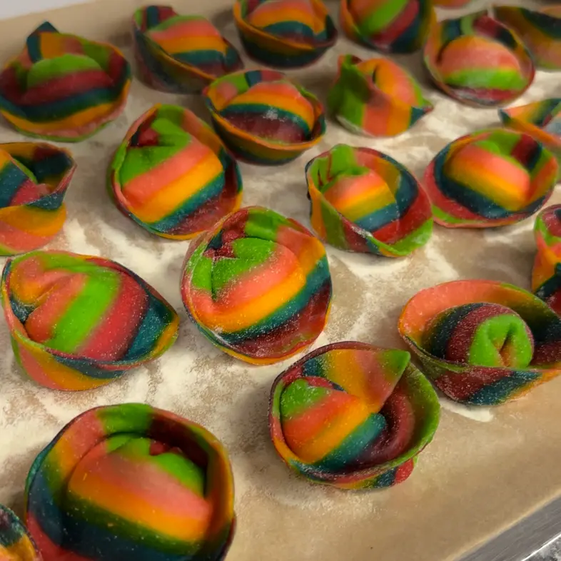 creation thumb for Ravioli Multicolor 🌈