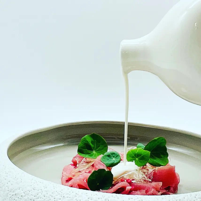 creation thumb for Tonno, Martini gel, raspberries, and homemade almond milk