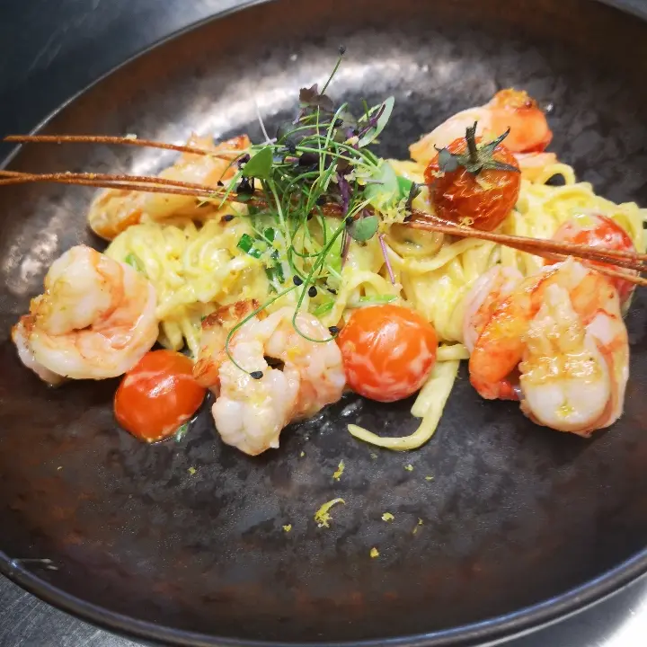 creation thumb for Lemon Tagiatelle with Black Tiger Prawns