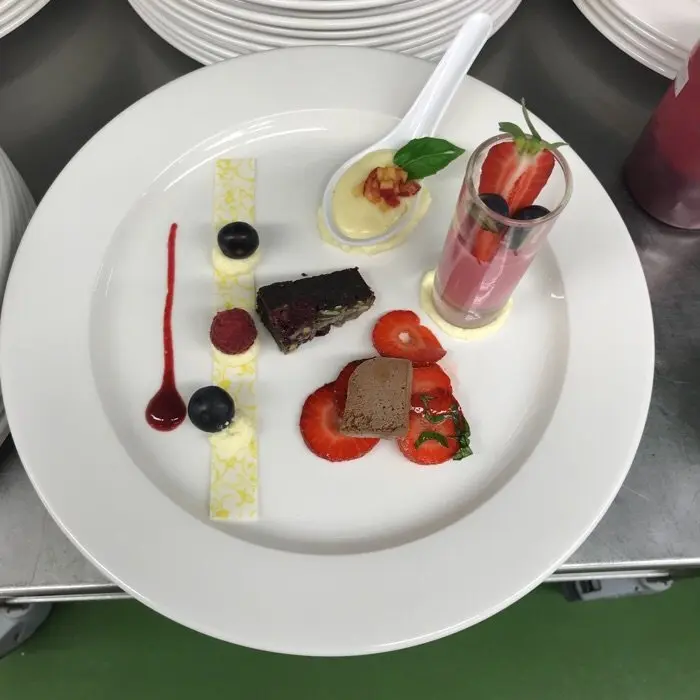 creation thumb for Dessert Teller