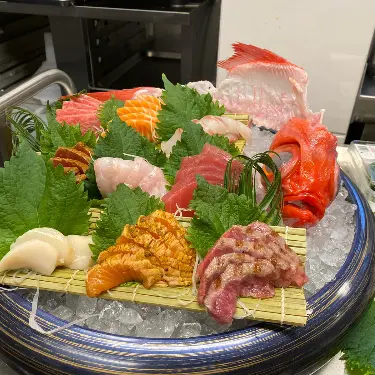 creation thumb for Sashimi en las rocas der