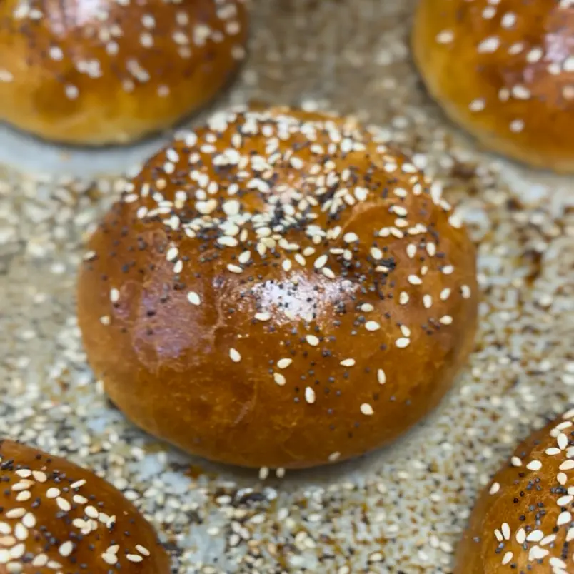 creation thumb for Perfect Burger Buns