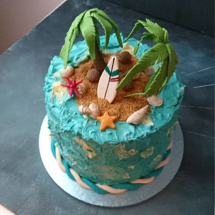 creation thumb for Surfers birthday cake
