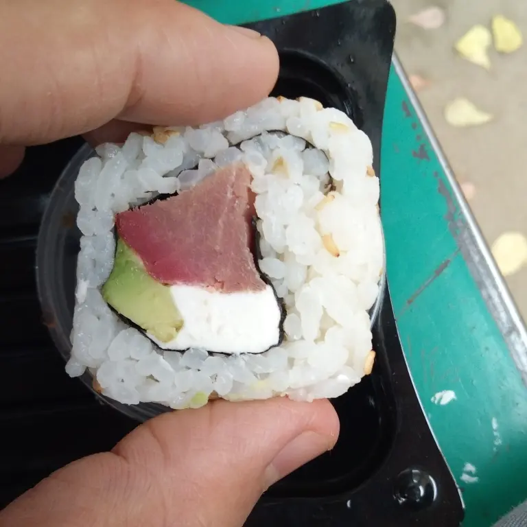 creation thumb for ✨Tuna Sushi✨