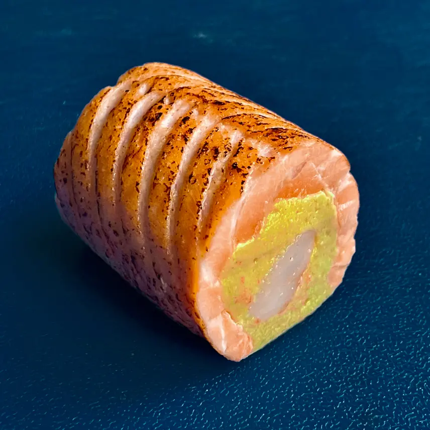 creation thumb for Salmon and shrimp roll