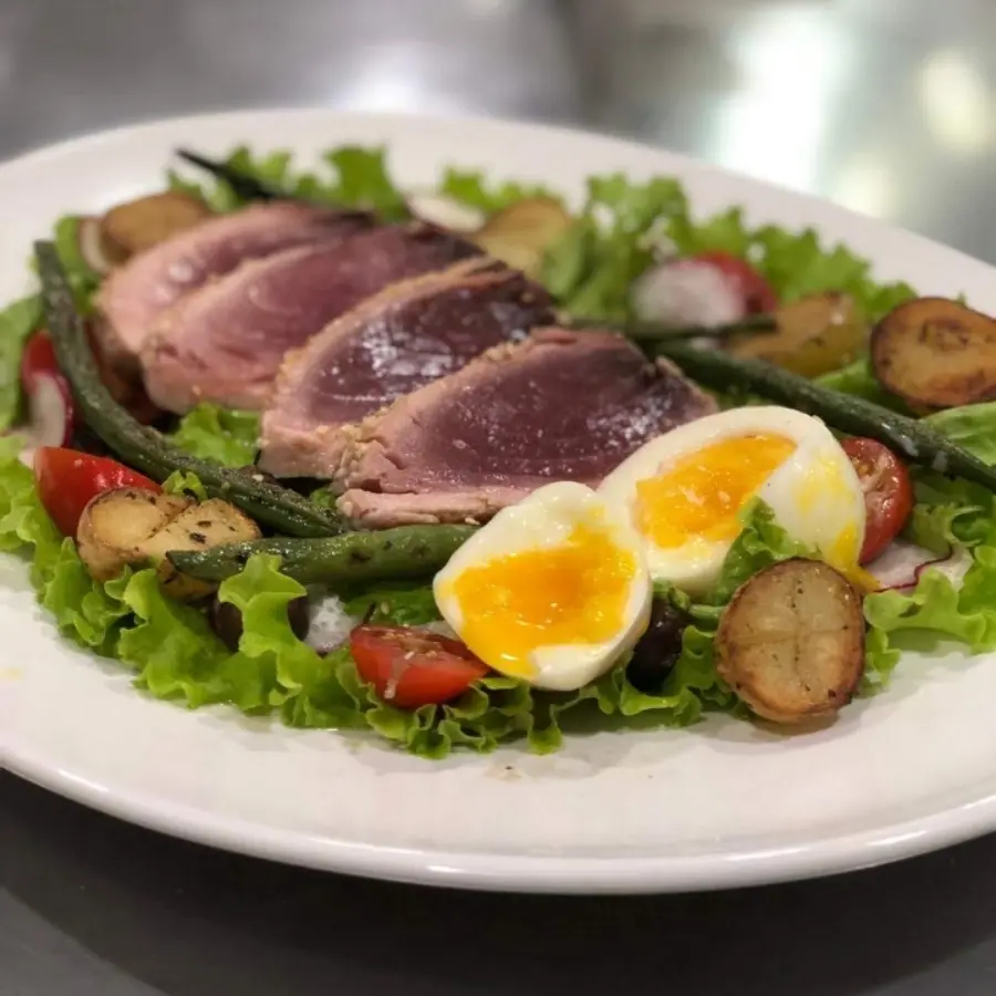 creation thumb for Niçoise salad