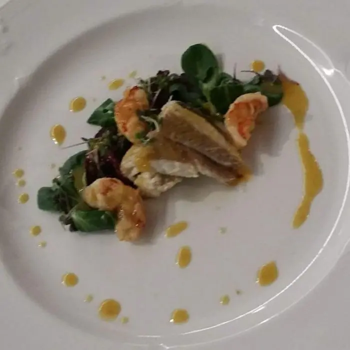 creation thumb for Salmon, Garnela, Sweet-Chili souce, fress salat