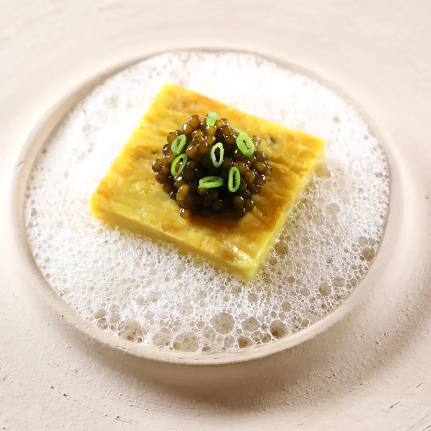 creation thumb for Cauliflower millefeuille and foam, wild garlic, caviar