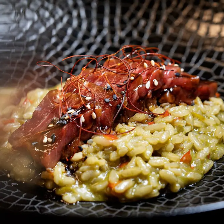 creation thumb for Hojiblanca EVOO risotto with olives, plankton and tuna cured