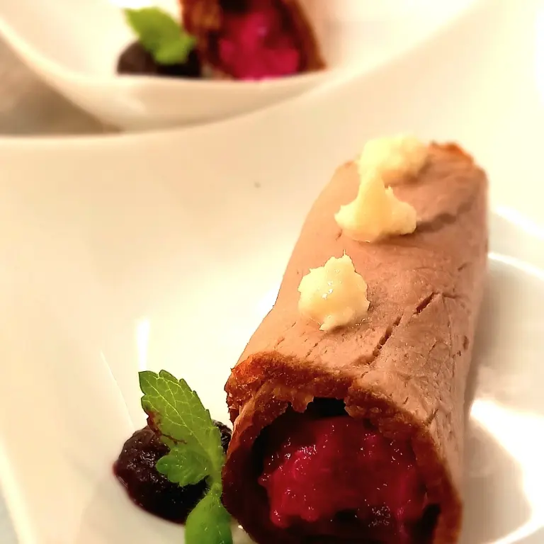 creation thumb for Roast beef with beetroot