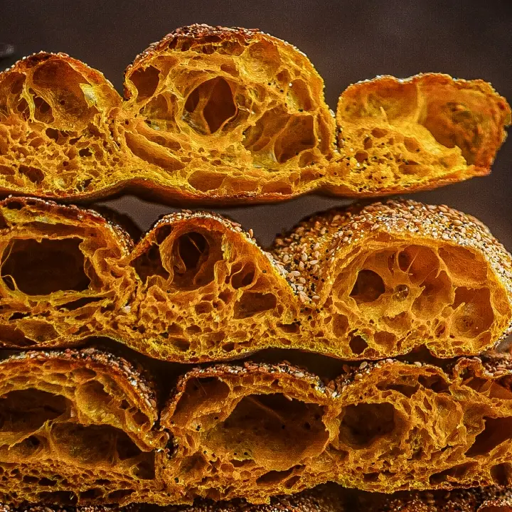 creation thumb for Turmeric seeded flatbread