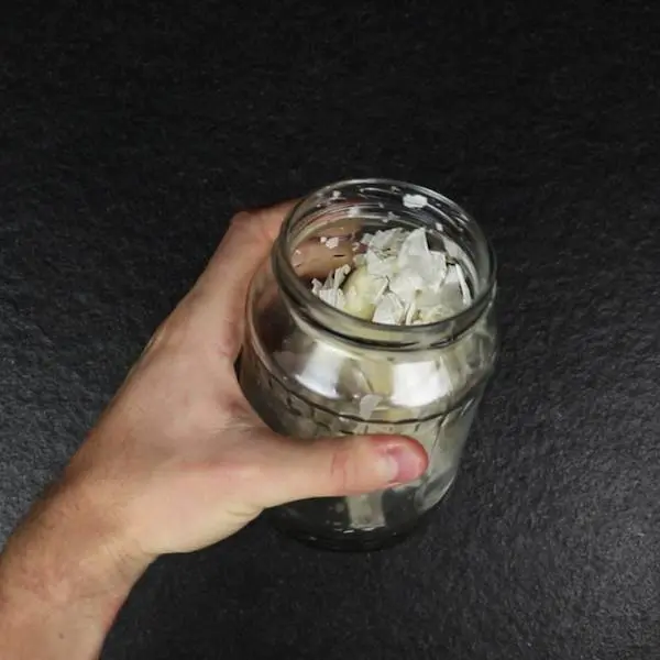 creation thumb for 3 hacks to peel garlic