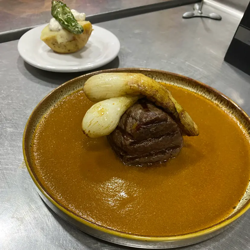 creation thumb for Filete di manzo nel suo sugo!
