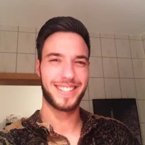Dennis Mo