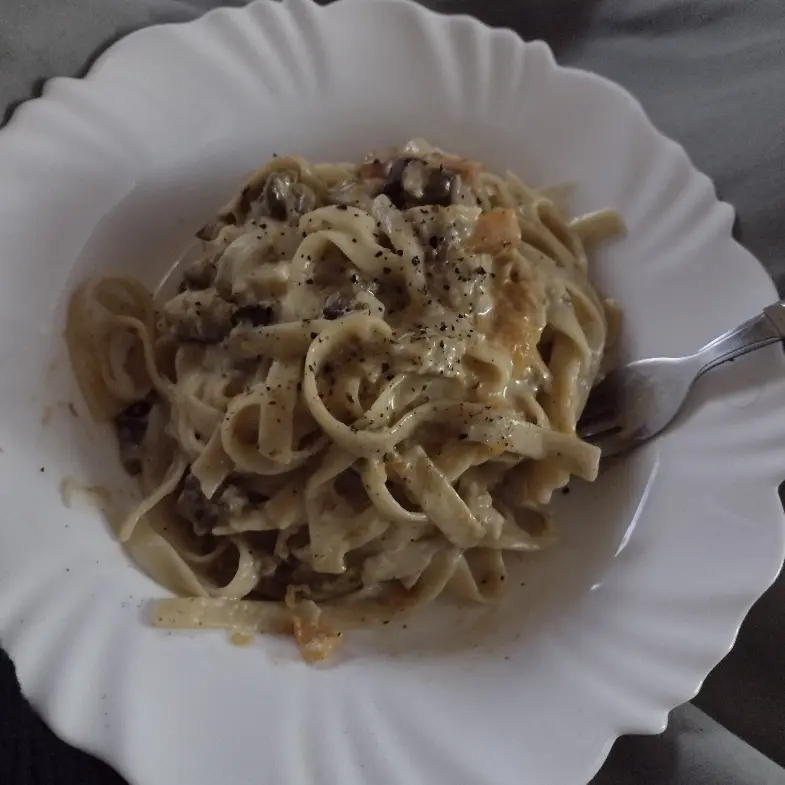 creation thumb for Fettuccine con crema de verduras