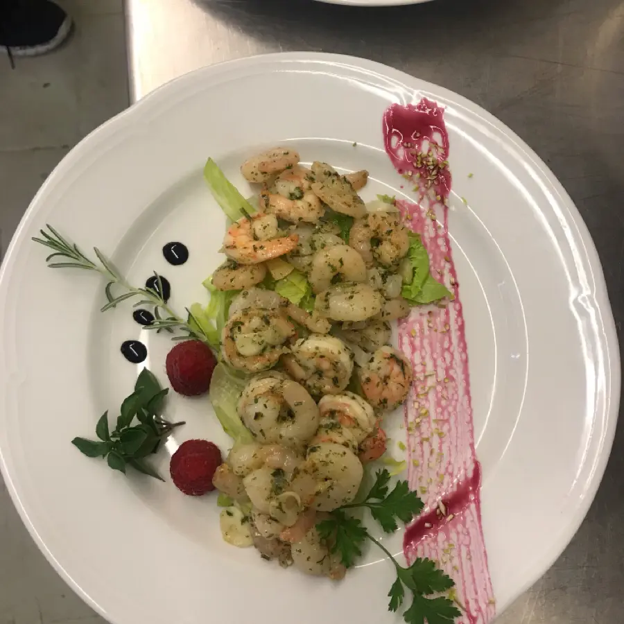 creation thumb for Garnelen Salat mit Himbeeren