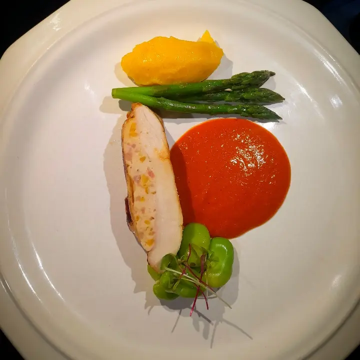 creation thumb for DUAL-TEXTURED BREAST WITH SMOKED PEPPER PUREE