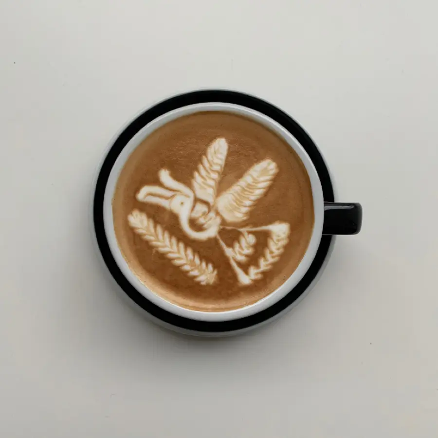 creation thumb for Hornbill flying high🌿