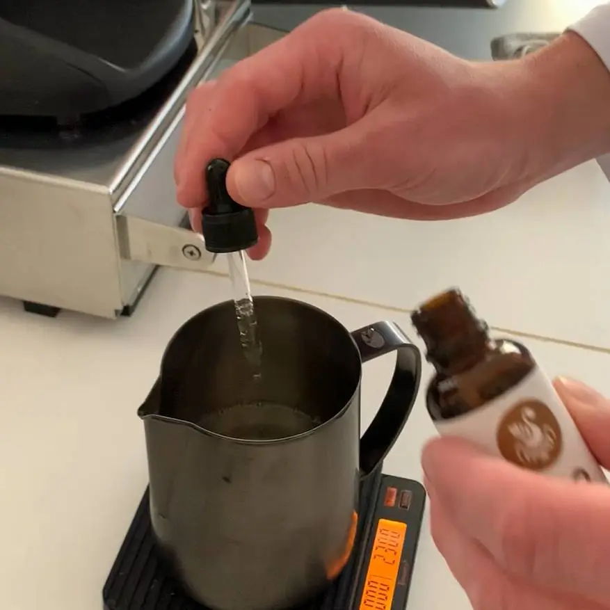 creation thumb for Latte Art - training without wasting!