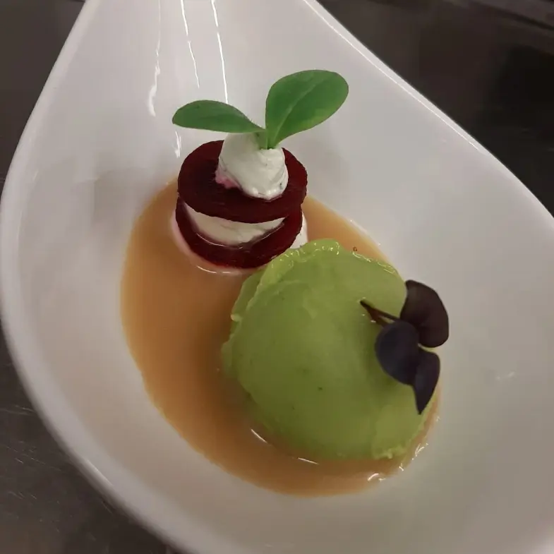 creation thumb for Beetroot mille-feuille, blue cheese, onion, cucumber