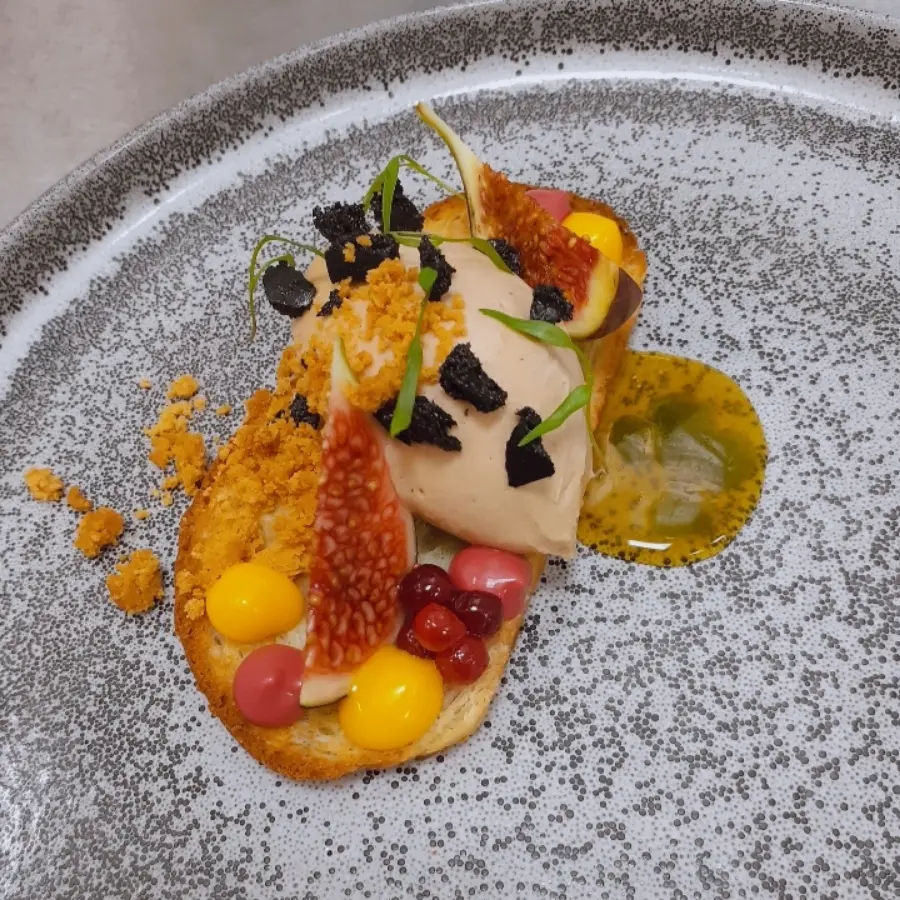 creation thumb for Foie gras Mousse |Brioche | Figs | Passion fruit & lingonberry