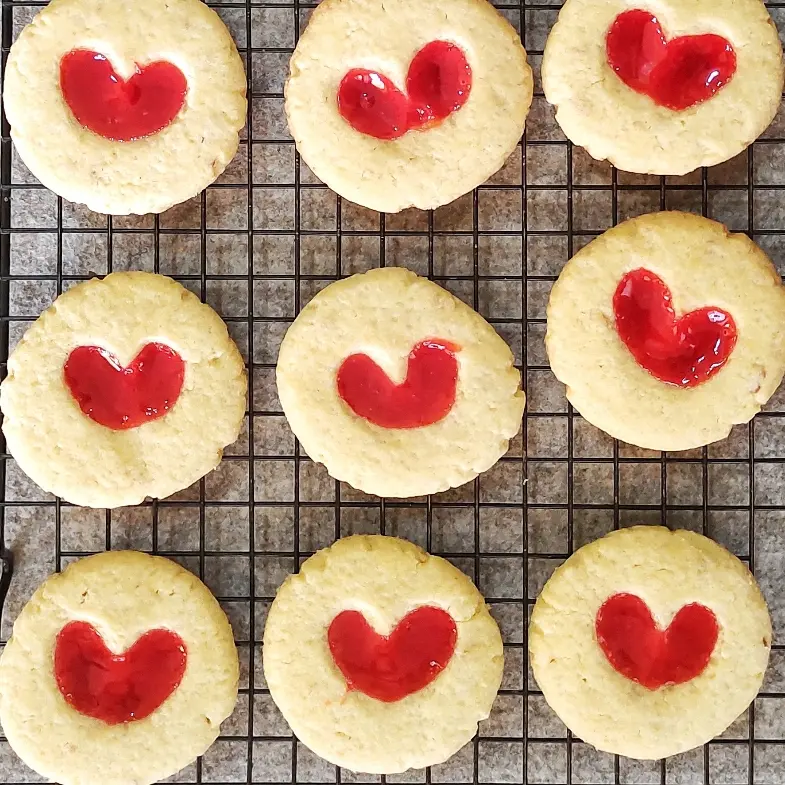 creation thumb for Strawberry thumbprint valentine cookies