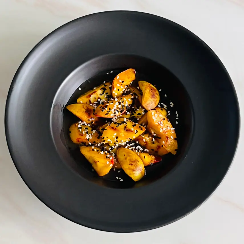 creation thumb for Vanilla grilled peach salad