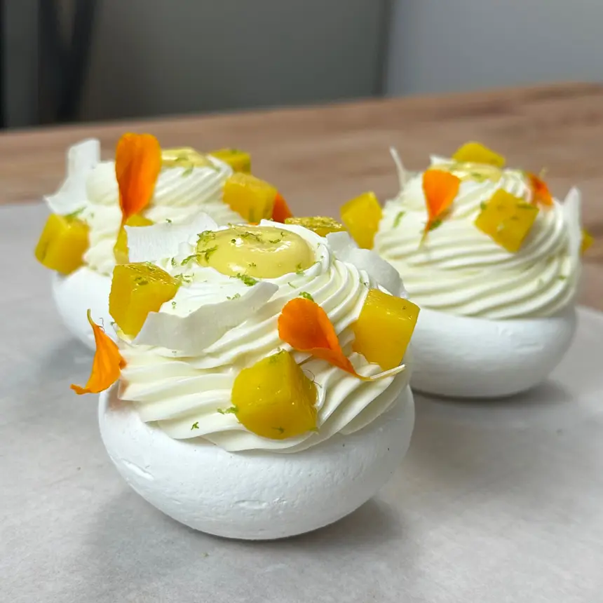 creation thumb for Coconut and rum whipped ganache