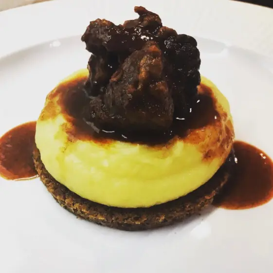 creation thumb for beef cheeks, mashed potatoes, galley chestnut.