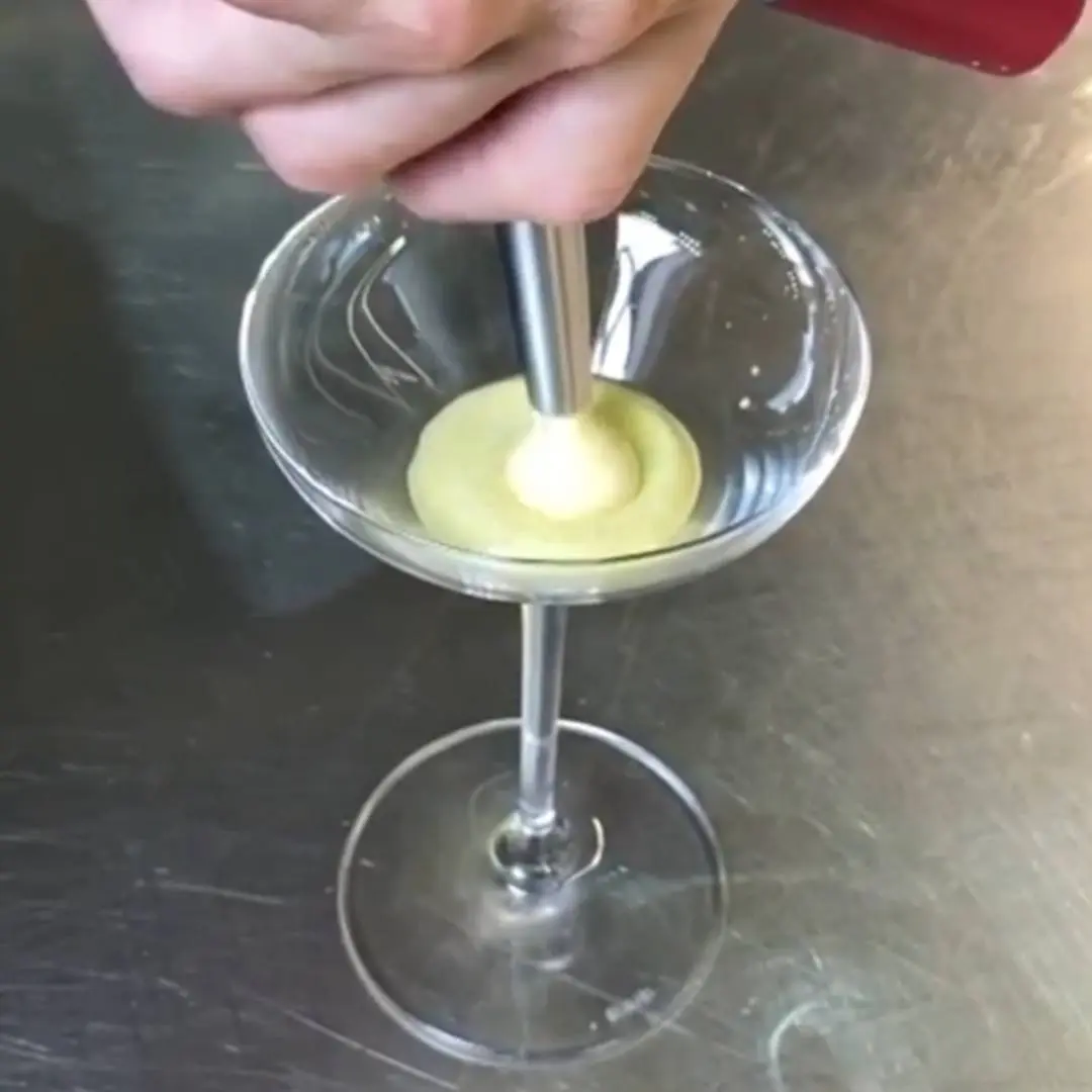 creation thumb for How to: Baked Corn Espuma 🌽