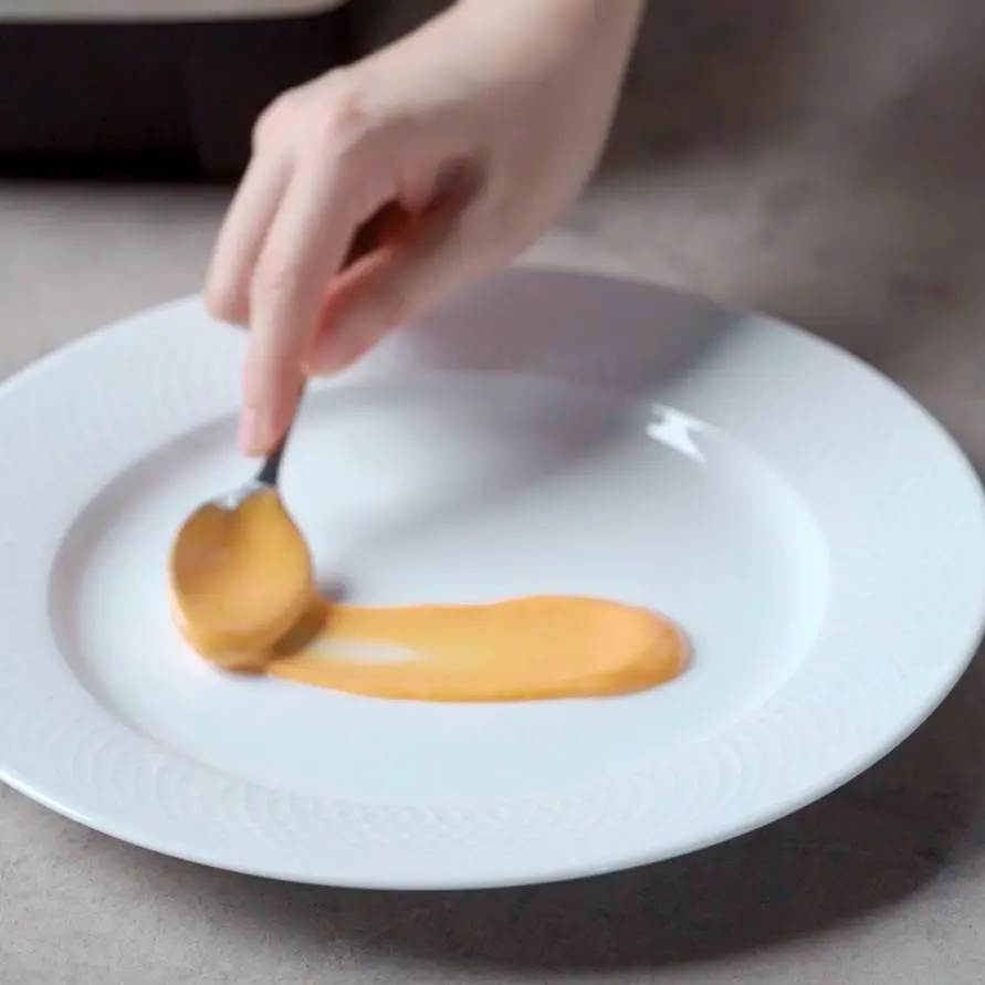 creation thumb for Sauce aux œufs salés