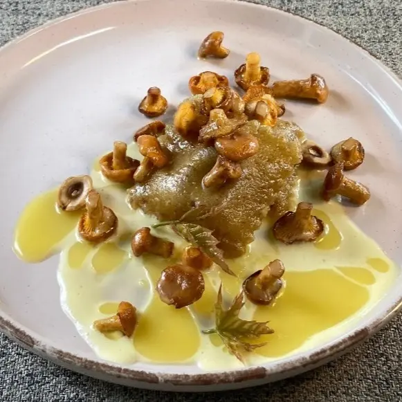 creation thumb for Hazelnut and Chanterelle Ravioli