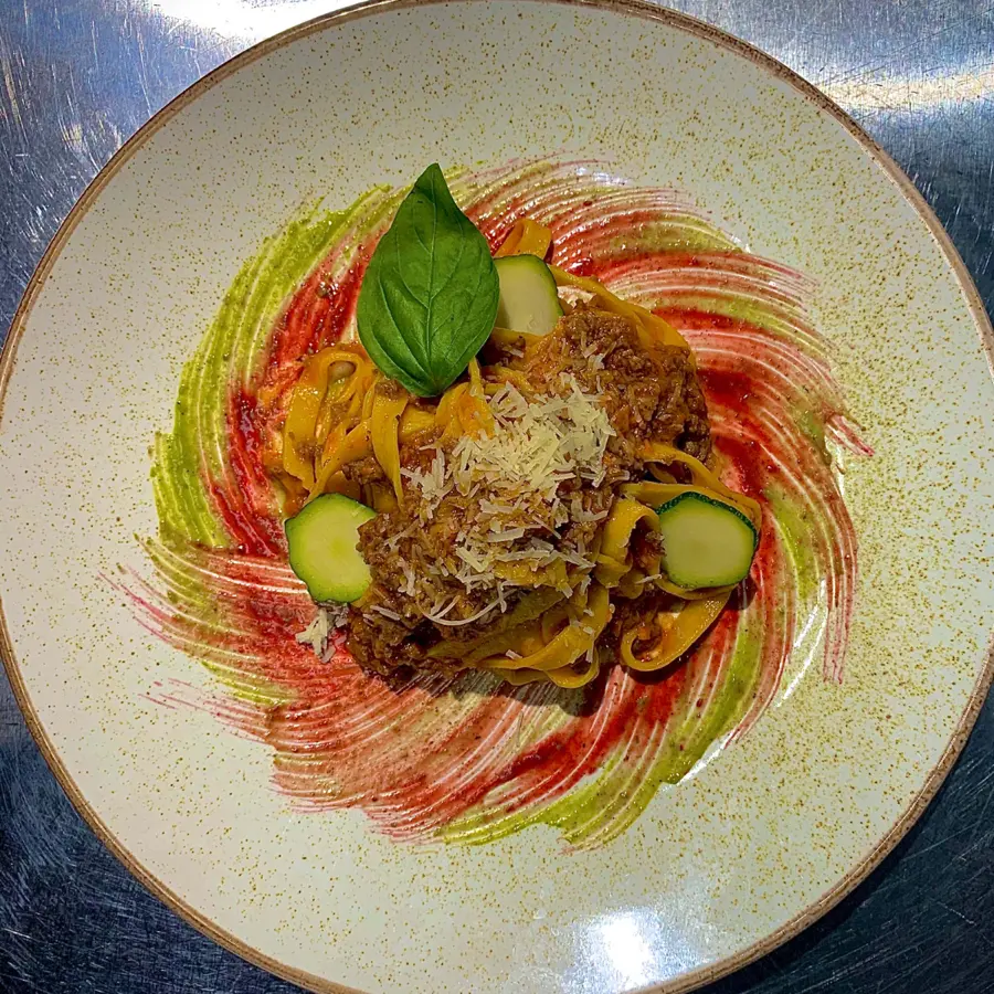 creation thumb for Bolognese with avocado