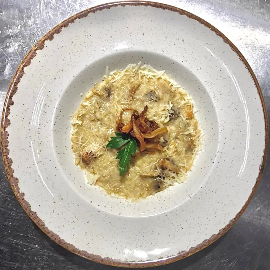 creation thumb for Risotto with porcini mushrooms and oyster mushrooms