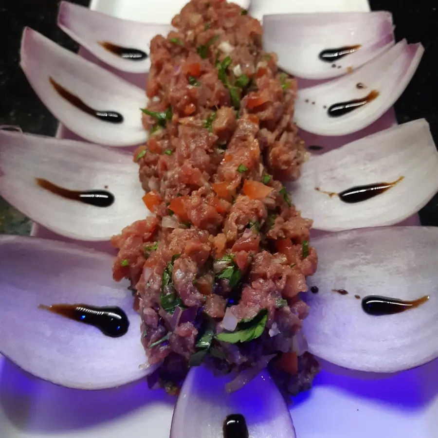 creation thumb for Raw minced mignon with spices