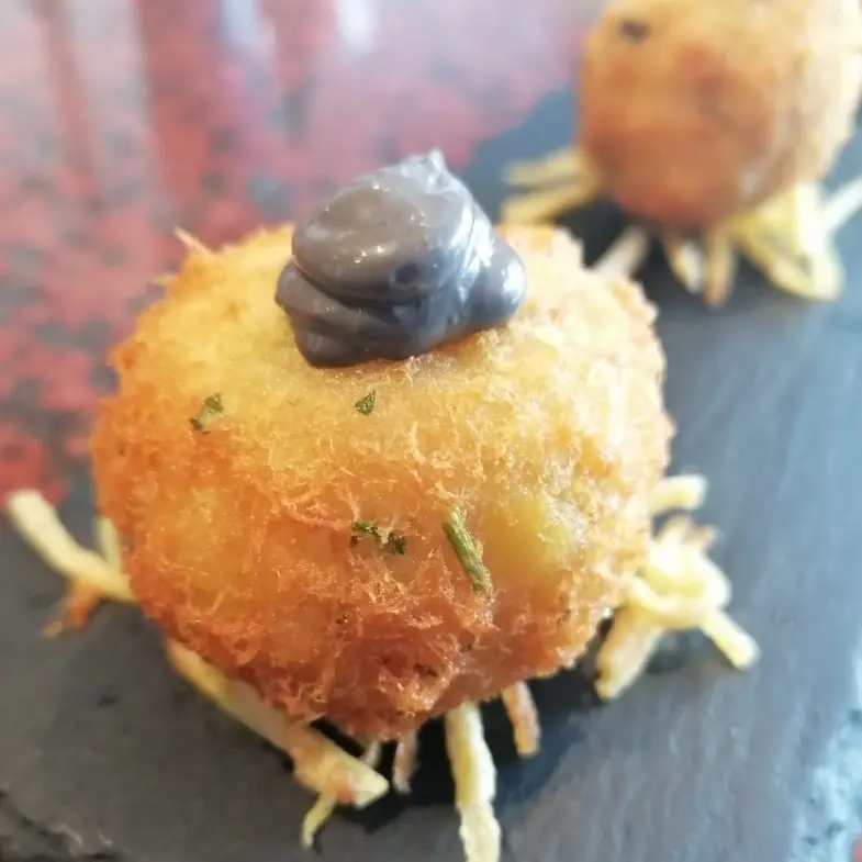 creation thumb for Cod fritters with black aioli