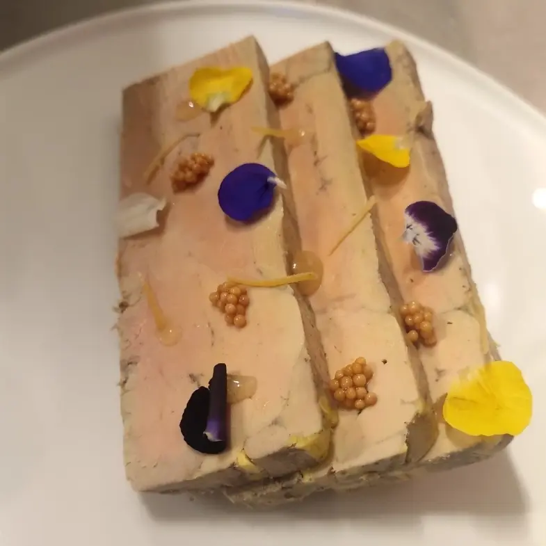 creation thumb for Foie gras de pato para compartir