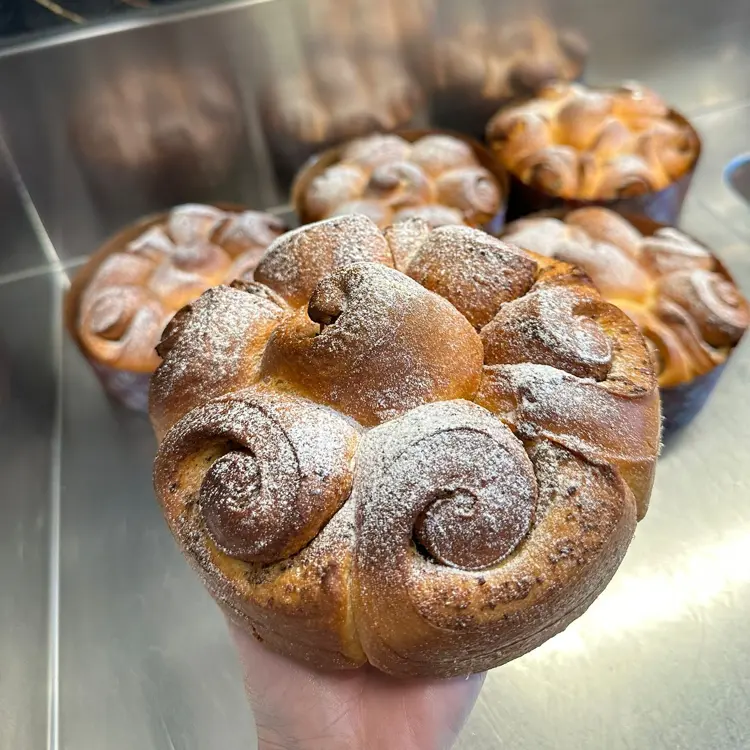 creation thumb for Torta delle Rose