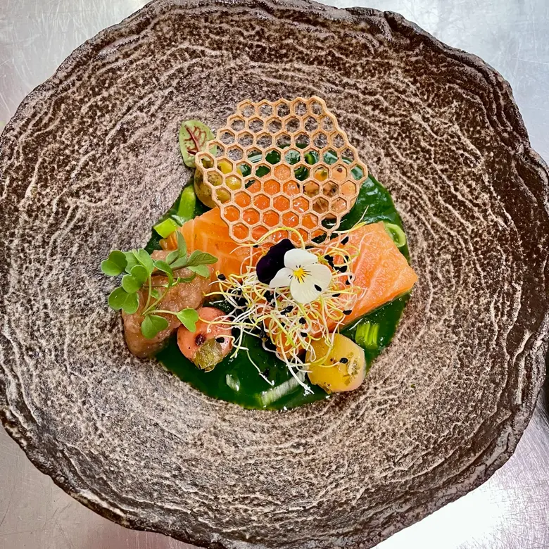 creation thumb for Salmon / pomegranate apples / watercress