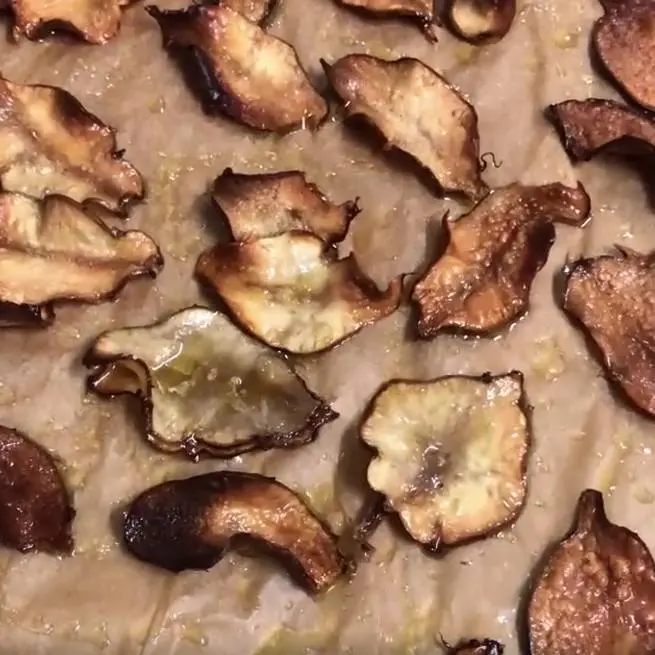 creation thumb for Jerusalem artichoke crisps