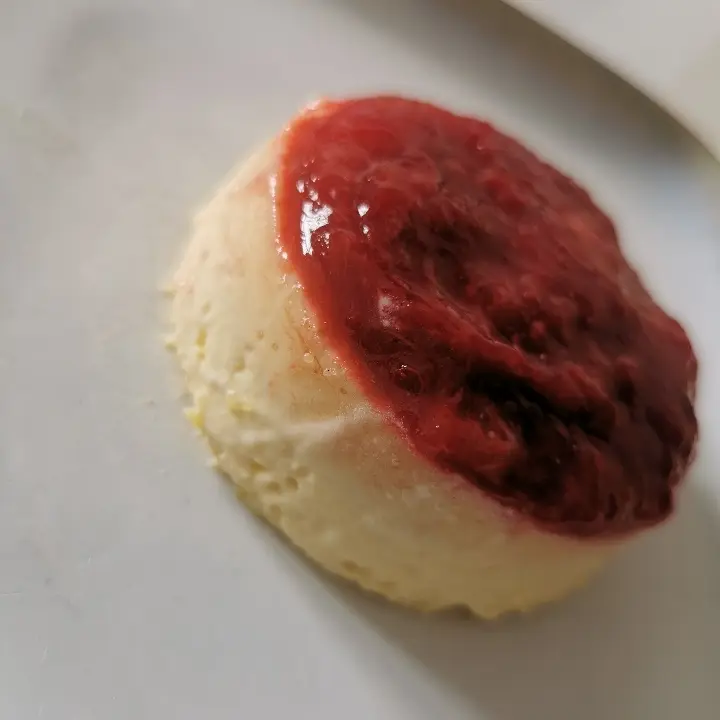 creation thumb for rhubarb crème brulée