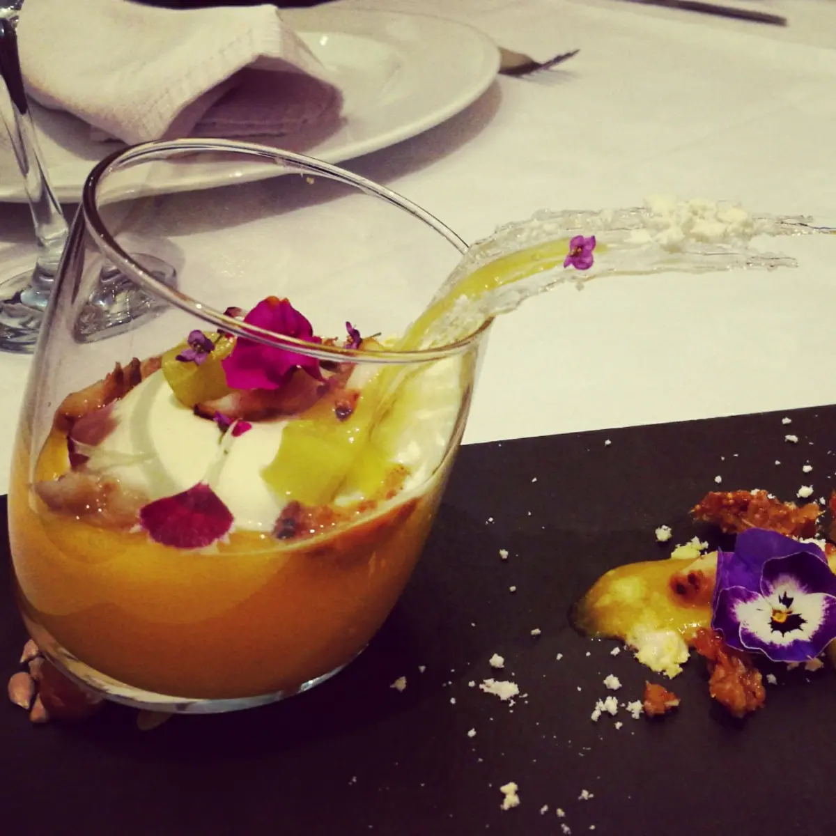 creation thumb for Yogurt de aceite de oliva, caquis y trucha