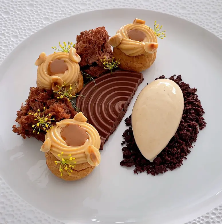 creation thumb for Fine Dining Chocolate & Hazelnut Dessert